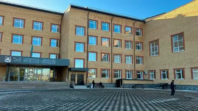 Школу, построенную на деньги из фонда возвращённых активов, открыли в Уральске