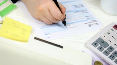 "Забыли под матрасом миллион". Что делать казахстанцам, если они сдали декларацию с ошибками