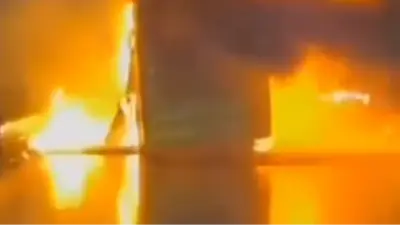 В Индии пожар в туристическом автобусе унёс жизни 20 человек