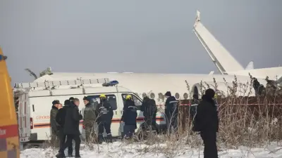 Суд о крушении самолёта Bek Air: адвокат заподозрил, что состав жидкости против наледи могли перепутать в аэропорту