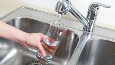 Жители села Актюбинской области боятся остаться без питьевой воды из-за планов будущего мясокомбината