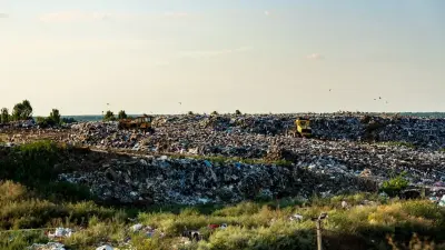 Сфальсифицировали сведения о ликвидации свалок: 12 сельских акимов получили штрафы в СКО