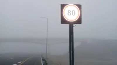 Ограничение скорости ввели на трассе в Акмолинской области из-за тумана