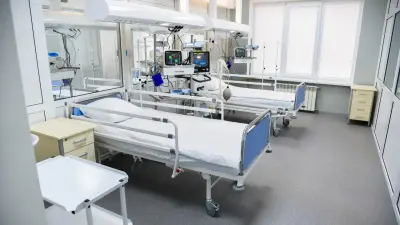 Учитель пострадал при установке перегородки в спортзале в Акмолинской области