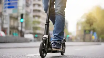 Машина проехалась по электросамокатчику в Астане: что известно о состоянии пострадавшего