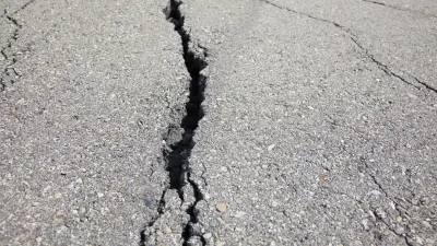 Пять человек погибли и более 140 пострадали при сильном землетрясении в Афганистане