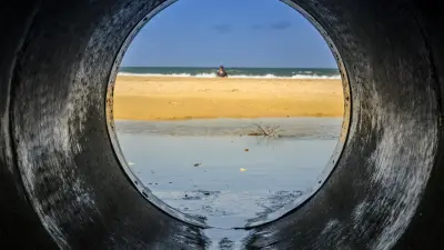 Тариф на водоотведение временно снизили в Актау, монополиста оштрафовали