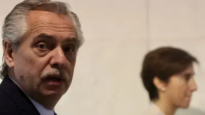 Бывшего президента Аргентины обвинили в коррупции при заключении страховых договоров