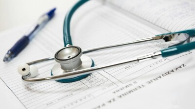 Поликлиника в Кызылорде незаконно завысила стоимость медсправки в полтора раза