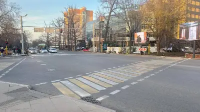 Схему дорожного движения изменили на загруженном перекрёстке по проспекту Достык в Алматы