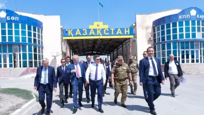 Бектенов раскритиковал затягивание строительства хаба по проекту "Западная Европа – Западный Китай"