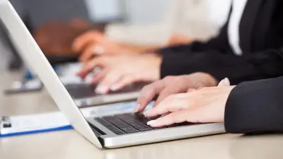 В Алматы родители обвиняют центр подготовки в НИШ в многомиллионном обмане