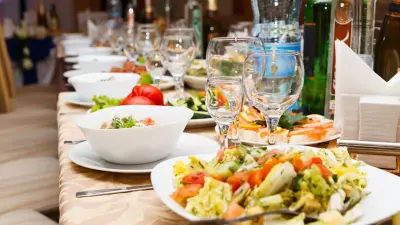 86 человек отравились на тое в Костанайской области: что показали результаты проверки