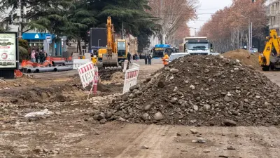 На двух улицах Алматы на месяц частично ограничат движение