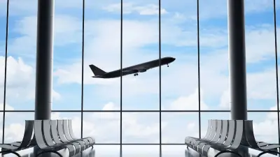 Сотни авиарейсов отменили в Германии из-за забастовки бортпроводников