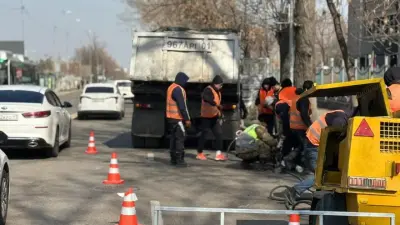 Движение по проспекту Назарбаева в Алматы ограничили на три дня