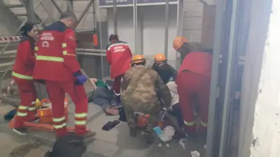 Четверо женщин получили травмы после падения с самодельного подъёмника в Уральске