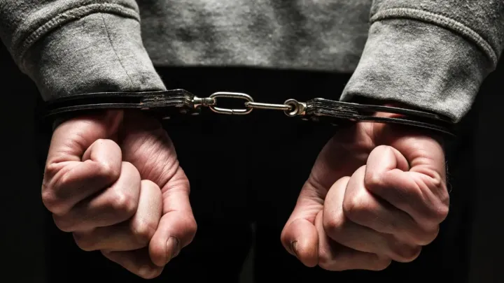 Подозреваемого в краже личных вещей прихожан мечетей задержали в Алматы