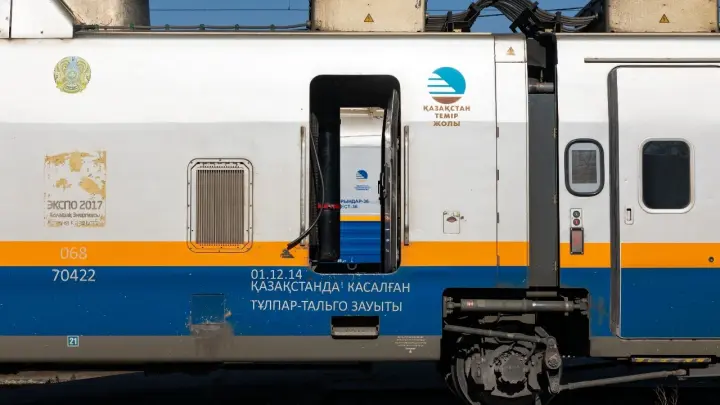 6 млн пассажиров перевезли поезда в Казахстане с начала года: какие маршруты самые популярные