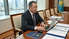 "Шлифую в ИИ". Кто из чиновников и депутатов признался, что частично не сам пишет доклады