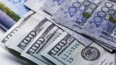 Нацбанк купил на бирже 721 млн долларов для поддержания валютной доли активов ЕНПФ