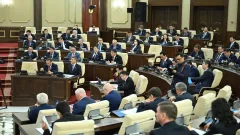 Депутатам запретят высказывать личные обращения на заседаниях Курултая