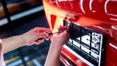 Организатора схемы по продаже поддельных госномеров задержали в Алматы