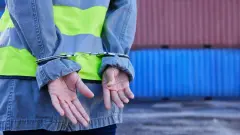 Похитили более 3 млрд тенге. Работников стройкомпании, обманувших 51 человека, осудили в Астане