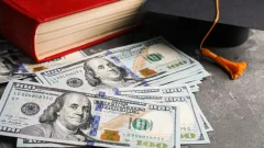 Депутат предложил обязать стипендиатов "Болашак" за нарушения возвращать больше, чем на них потратили