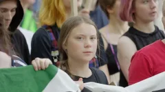 Экоактивистку Грету Тунберг арестовали в Лондоне