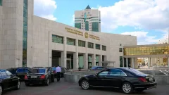 Доход в полмиллиарда тенге за год получил мажилисмен помимо официальной зарплаты депутата