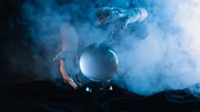 250 тысяч за услугу: "провидца", предлагавшего снять порчу и предсказать будущее, задержали в Астане