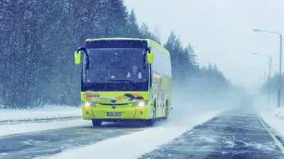 Привлекать субсидии – плохо, а бизнесу невыгодно: глава Минтранса заявил о замкнутом круге в автобусной сфере