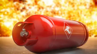 Пять человек пострадали при взрыве газа в Актау, среди них есть дети