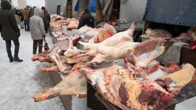 Почему фермерам выгодно продавать мясо за границу? Министр сравнил внутренние и экспортные цены