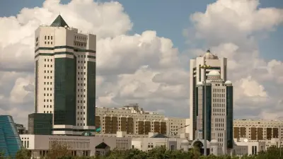 Депутаты парламента Казахстана ушли на каникулы