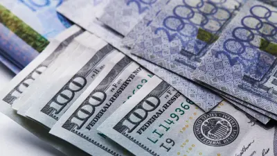 Нацбанк купил на бирже 721 млн долларов для поддержания валютной доли активов ЕНПФ