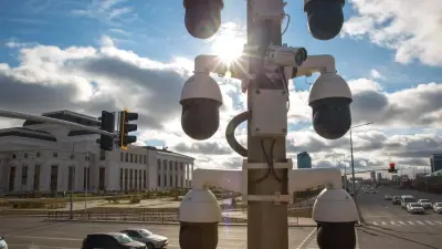 Установить камеры средней скорости в городах и поощрять аккуратных водителей предложили в Казахстане