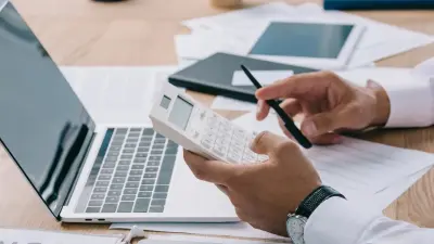 Миллиарды не поступили в бюджет из-за налоговых схем МФО в Казахстане