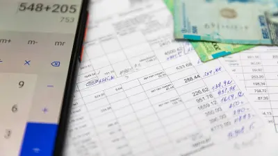 В правительстве Казахстана ищут способ остановить рост тарифов на услуги