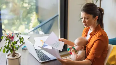 Сократить рабочий день некоторым родителям в Казахстане предложили сразу несколько мажилисменов