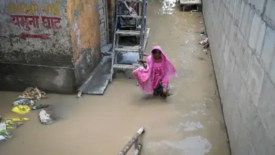 44 человека погибли из-за проливных дождей в Индии