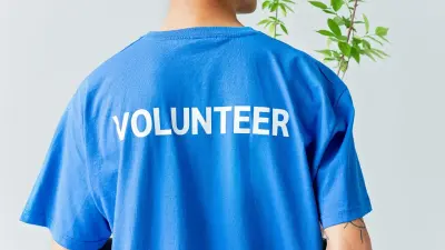 Жизнь и здоровье волонтёров планируют страховать в Казахстане