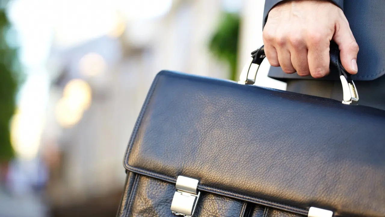 Бектенов поручил акимам наказать заместителей за провал инвестиционных показателей