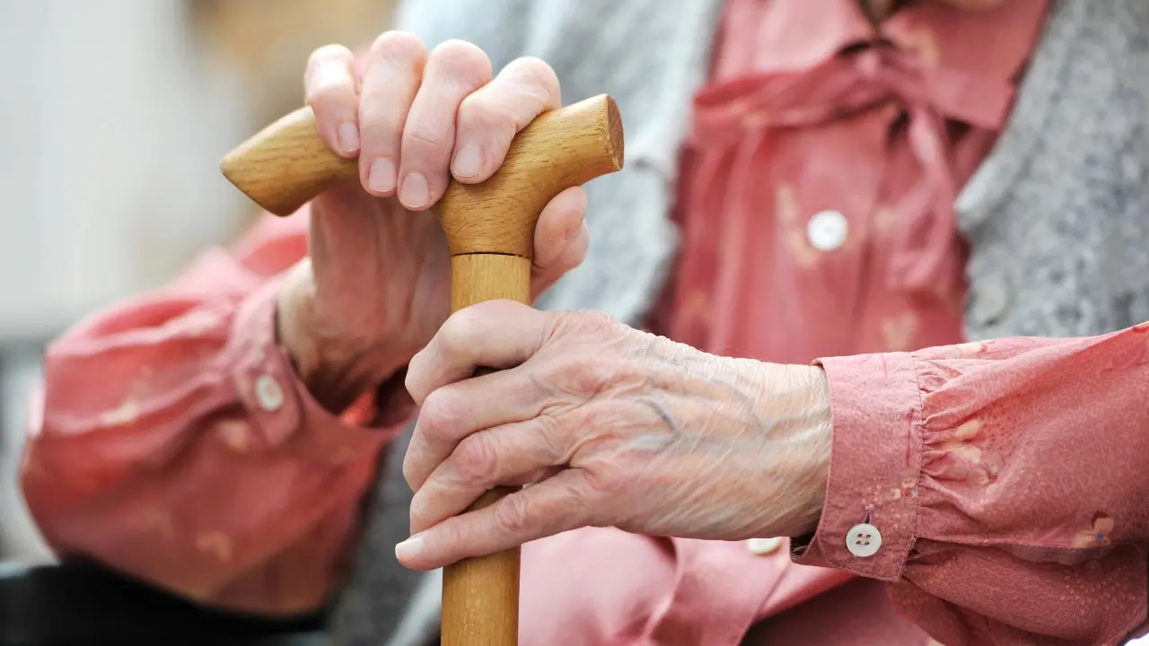 Сколько казахстанцев проживает в домах престарелых