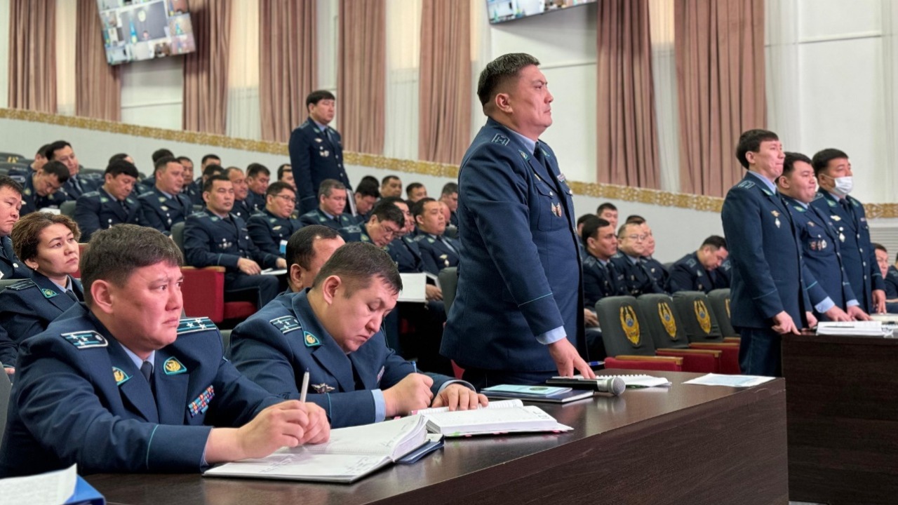 Генерал Мурат Кабденов: "Каждый день, приходя с работы, давайте себе оценку!"