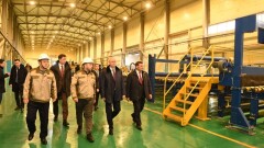 Роман Скляр жаңа жылу-электр орталығы мен шыны зауытына барды