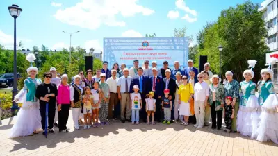 В районе Байконыр на месте пустыря появился современный сквер