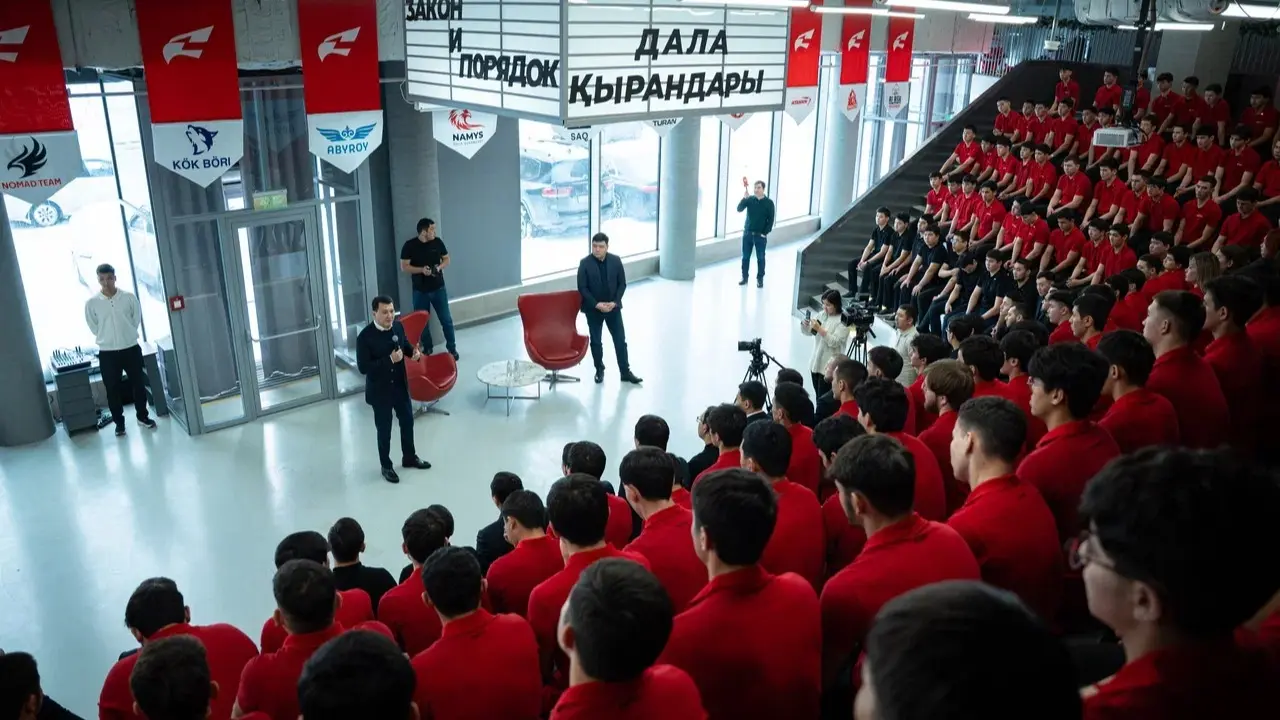  Фото Штаба молодежного объединения "Дала Қырандары"