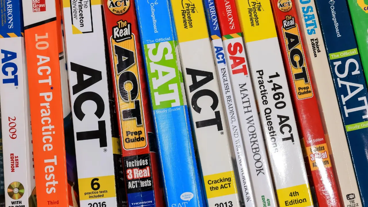 На смену ЕНТ идёт SAT: вместо заучивания вопросов и ответов – умение критически мыслить